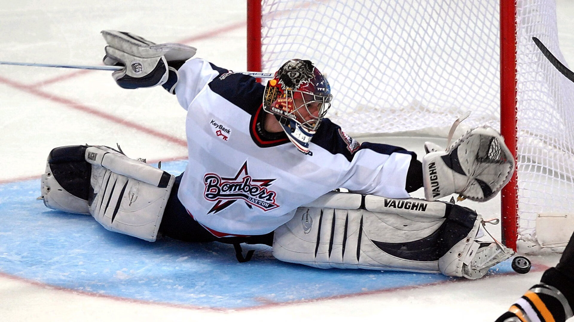 《线上线下融合：混合赛事带来新体验》，线上线下融合的模式