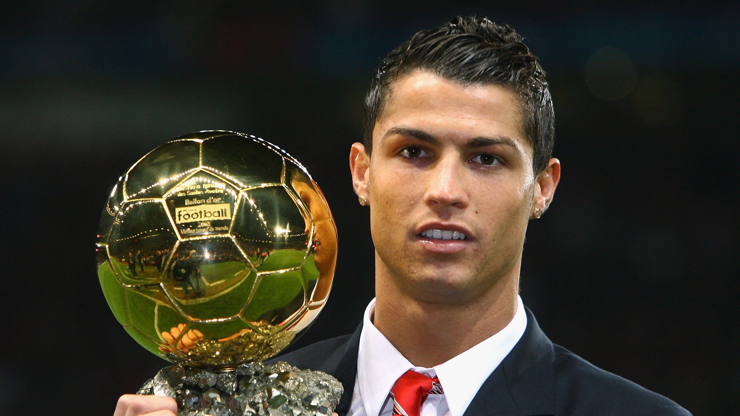 九游全站下载-年轻中场是否能扛起节奏控制的重任，十大年轻中场