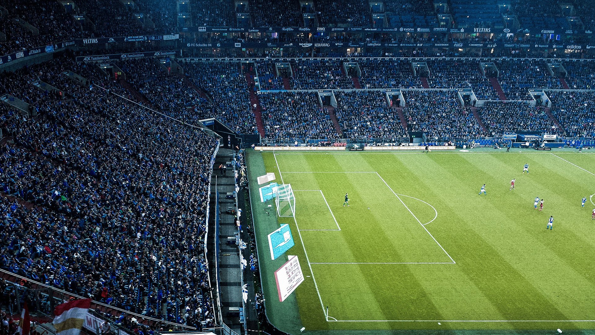 意大利足球运动员因私生活丑闻遭到调查，意大利出色的足球运动员